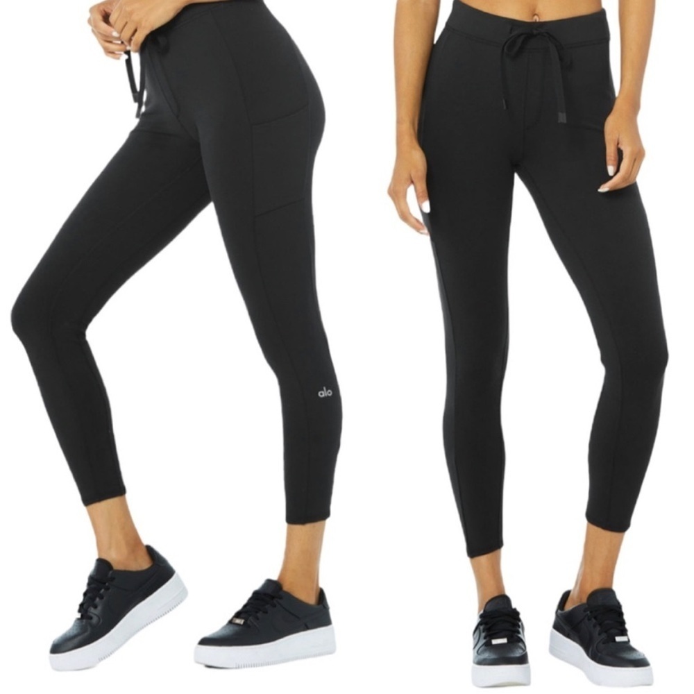 Alo Yoga 7/8 Checkpoint Drawstring Jogger in Black Size XXS